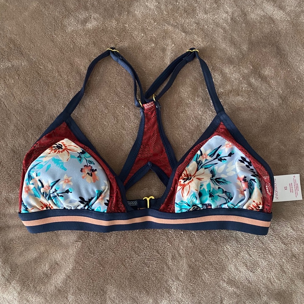 Floral/Lace Bikini Top